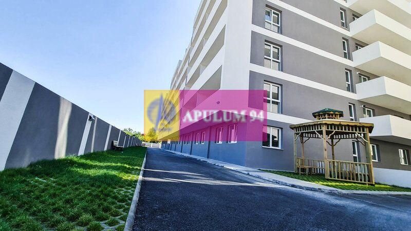 Apartament 4 camere la vanzare in zona Vitan Mall